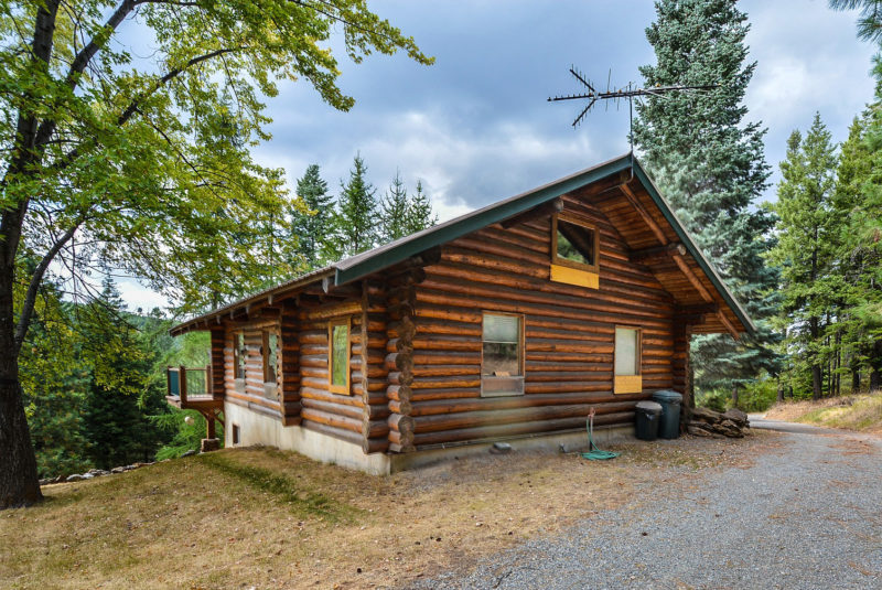 Holzblockhaus